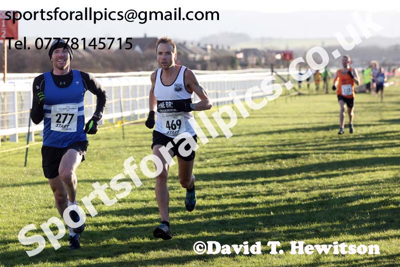 Senior mens North Eastern Cross Country, Redcar. Photo:  David T. Hewitson/Sports for All Pics